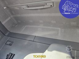Renault T 440