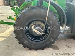 John Deere 6230R