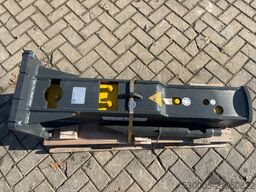 Mustang HM 702     2024   Unused