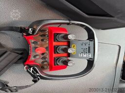 MERCEDES-BENZ AROCS 1843 4x2 Kipper Kran Palfinger PK12.501