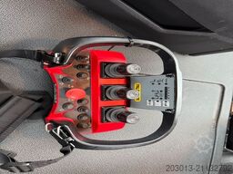 MERCEDES-BENZ AROCS 1843 4x2 Kipper Kran Palfinger PK12.501