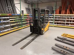 Jungheinrich EFG 320