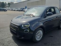 FIAT 500 e Red Paket Komfort