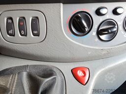 OPEL Vivaro Kasten L2H1 2,9t AHK
