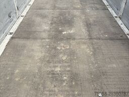 Krone BDF 7,45m Baustoff Bordwand + Türen