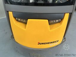 JUNGHEINRICH EZS 570 * NEW battery !!