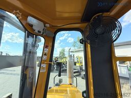 Combilift C4000 / GAS / DUPLEX 4100 / POSITIONER