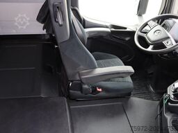 Mercedes-Benz Arocs 1851 LS