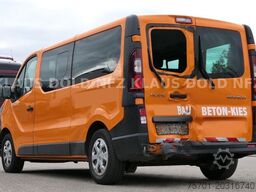 RENAULT Trafic Combi 9-Sitze Unfallschaden