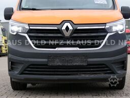 RENAULT Trafic Combi 9-Sitze Unfallschaden