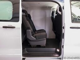 VW Transporter Kastenwagen mit L-Trennwand AHK