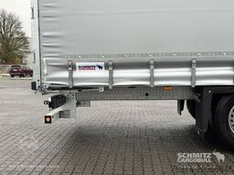 Schmitz Cargobull Curtainsider Mega Getränke