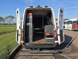 MERCEDES-BENZ SPRINTER 316 L2H2 RWD 3.5t-Trekhaak Mbux Navi C...