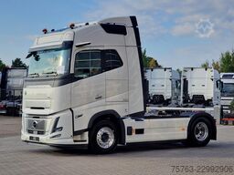 Volvo FH 16.700 Globetrotter 4x2 - NEW - Retarder - I...