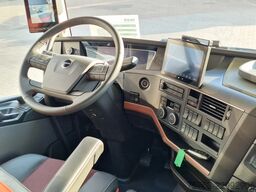 Volvo FH 16.700 Globetrotter 4x2 - NEW - Retarder - I...
