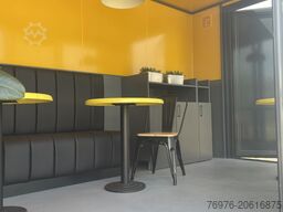 Other Container mit Sitzmöglichkeiten