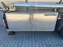 Feldbinder FOOD / 33.500L / 2-COMP / LIFTAXLE / PUMP / ALCOA