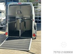 Cheval Liberte Sproll 2 Pferde und Kutschentransporter