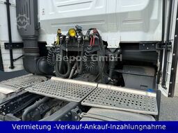 IVECO S-Way AS440 ST/P