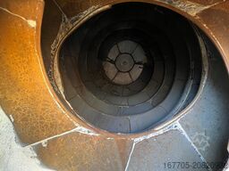 SCANIA CV R 124 CB 8X4 HZ 420