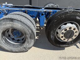 SCANIA R470 Chassis 8x2 Retarder Euro3