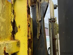 Renault Kerax **340-MANUAL PUMP-FULL STEEL SUSPENSION**