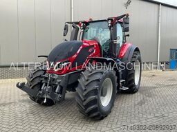 Valtra Q225