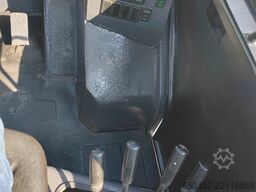 Manitou MSI 35 new tires