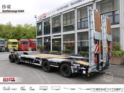 SCHWARZMÜLLER Tieflader mit gekröpftem Plateau