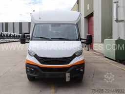 Iveco Mobi / 8.6m / Euro 6 / 33pl. / Automatic