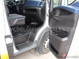 Iveco Mobi / 8.6m / Euro 6 / 33pl. / Automatic
