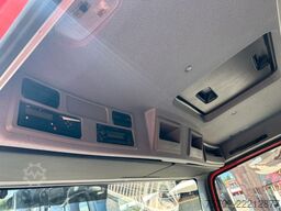 MERCEDES-BENZ 818 Atego Pritsche + Plane mit Schlafkabine 4x2