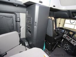 FREIGHTLINER Cascadia, 3-Achser