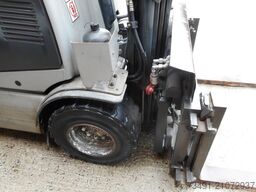 Still RX70-30 Triplex + SS + ZV