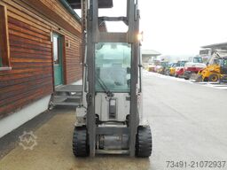 Still RX70-30 Triplex + SS + ZV