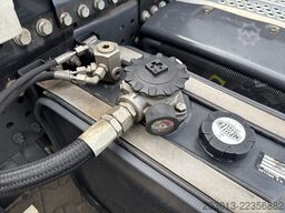 MERCEDES-BENZ Actros 2745 6x2 Abrollkipper Meiller RS2170