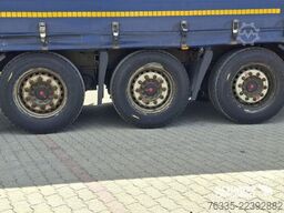 Kögel Curtainsider Mega