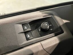 VW Crafter 35 2.0 TDI L4 DC Dubbel Cabine RWD 140 ...