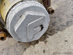 FREUHAUF SMB TRAILER AXLE | SINGLE TIRE | FOR STEEL SUSPENSION.