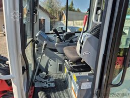 Takeuchi TB 225