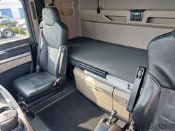 MAN TGX 18.650 4x2 - Retarder - Full air - Leather ...