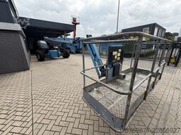 GENIE S-125 Telescoop hoogwerker / boomlift 4x4x4 DEUTZ DIESEL 4200uur 40,1M Werkhoogte 2007
