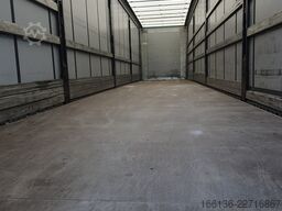 Fliegl 3-Achs Gardinensattel RoadRunner