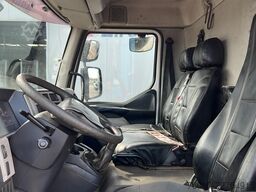Volvo FL 240 (BOITE MANUELLE / MANUAL GEARBOX / CAMIO...