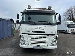 Volvo FM450 Crane Truck w/ 21 t/m HMF crane and Lift. 19
