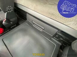 Mercedes-Benz Actros 1843