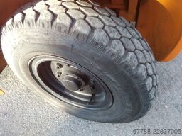 DOOSAN D90S-5 / 9 ton