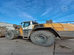 LIEBHERR L566 Radlader 27 Ton *11.350 h