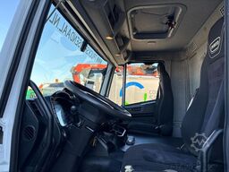 Iveco Stralis 420 X-WAY + HMF 5020K-RCS 6x TREKKER + ...