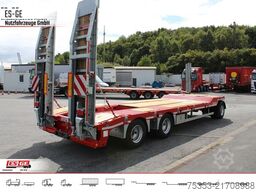 SCHWARZMÜLLER Tieflader mit gekröpftem Plateau